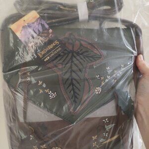 Her Universe The Lord Of The Rings Lorien Leaf Messenger Bag